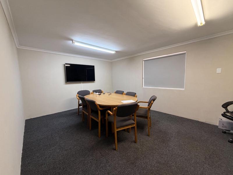 To Let Commercial Property for Rent in Walmer Eastern Cape